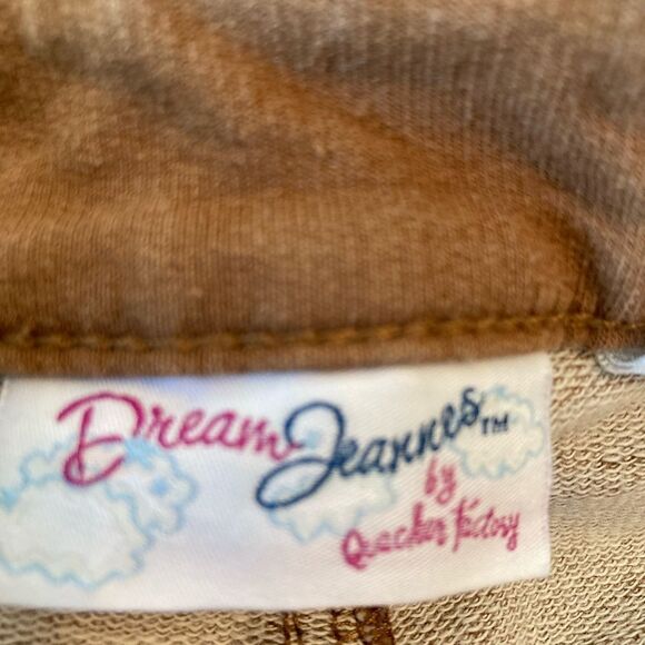 Dream Jeans by Quacker Factory in cinnamon w/rhinestone pockets & accents - Picture 10 of 11